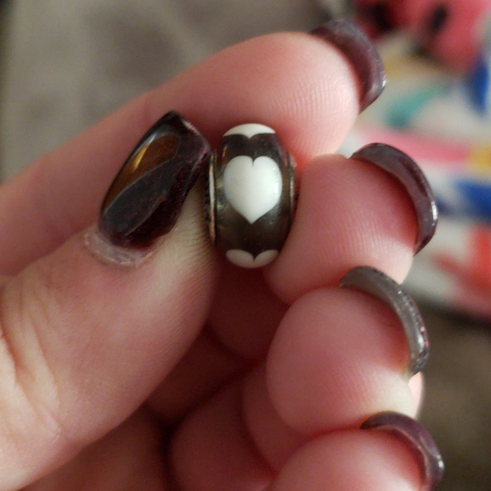 Glass heart pandora bead